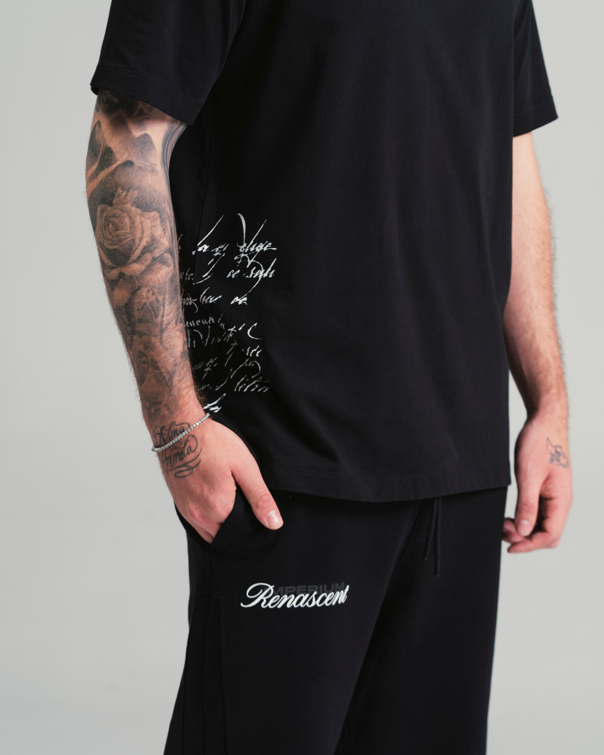Poema - Tshirt - Black